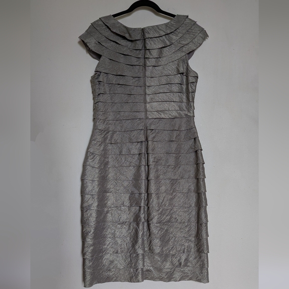 Lizzati Collection Champaign Tiered Dress Mother of the Bride Cap Sleeve Size 12 - Picture 2 of 6